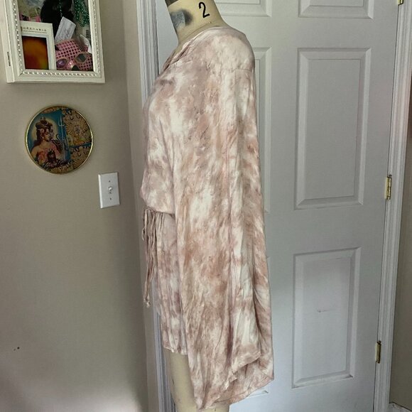 YOUNG FABULOUS & BROKE Tie Dye Tropical V-neck Shorts L/Slv ROMPER *X-SMALL* - Picture 3 of 6